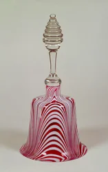 Campana rayada, por Nailsea